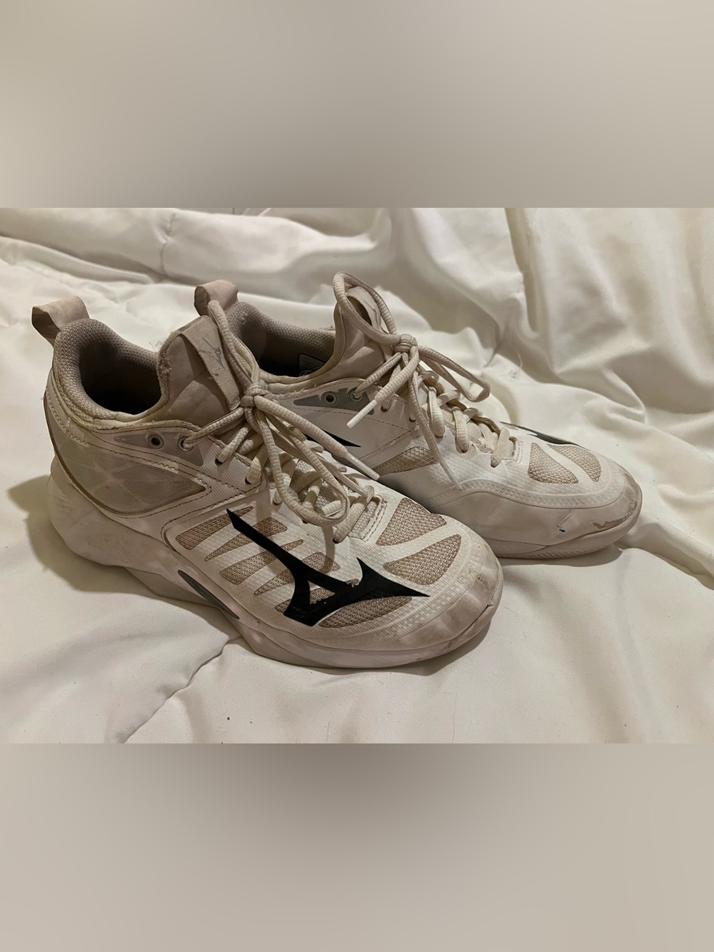 Mizuno Women's Cream/White Athletic volleyball Sneakers with Black Logo
